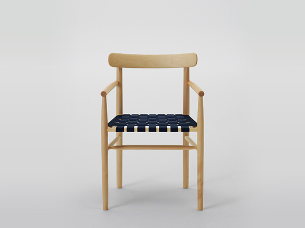 Lightwood Arm Chair (Webbing)