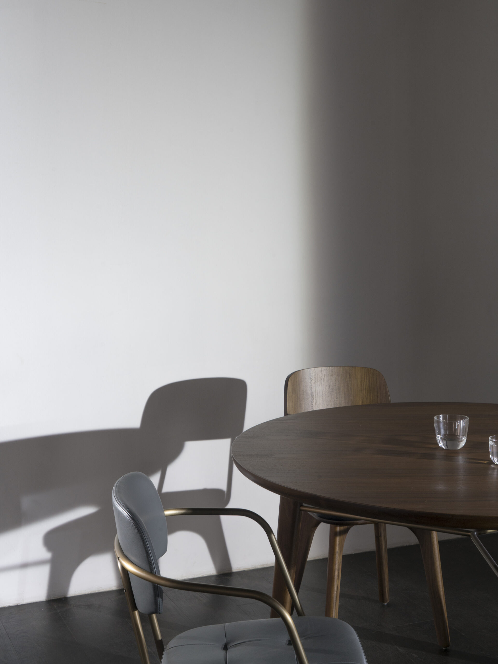 Utility Armchair U