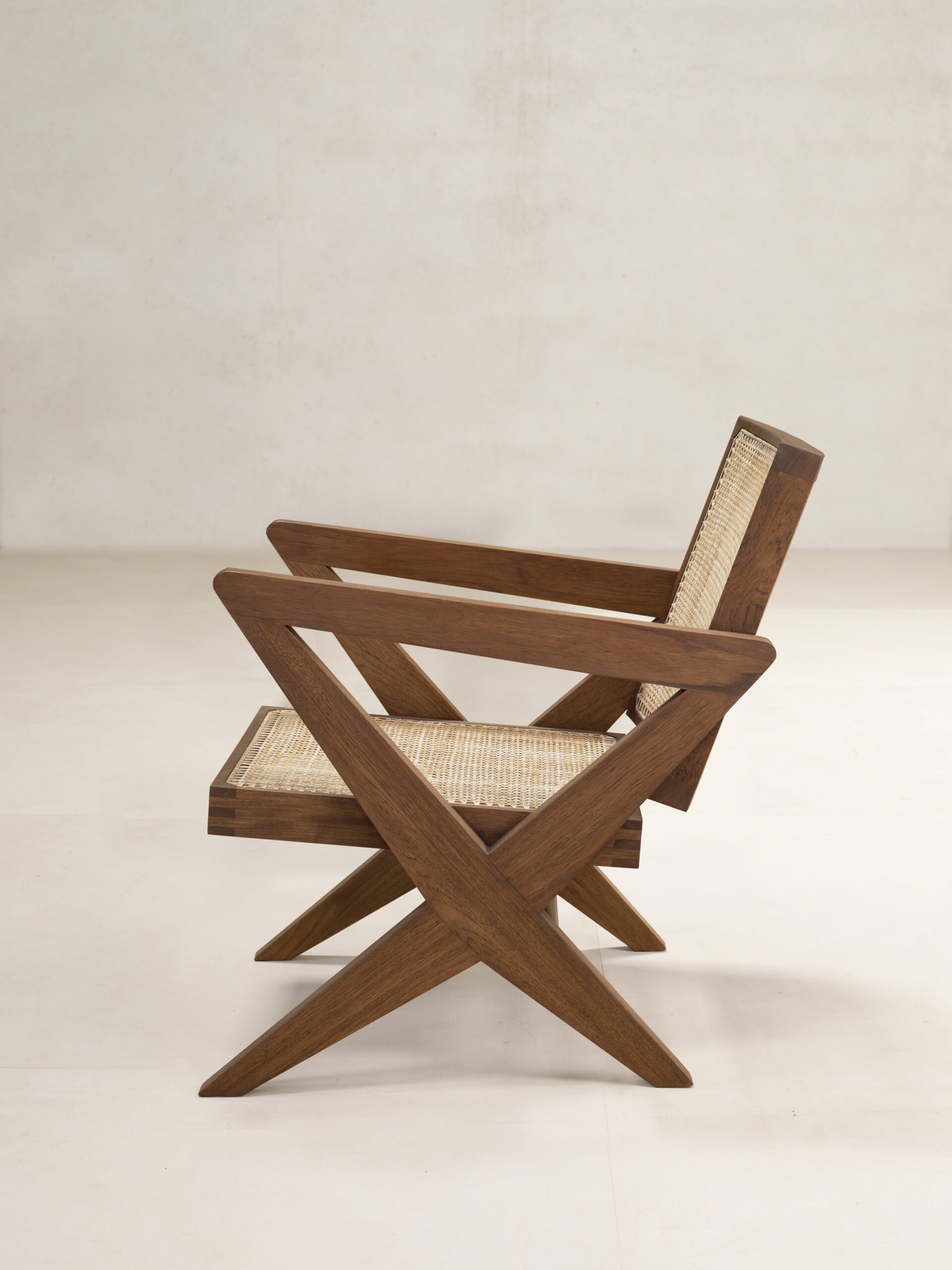 Cross Easy Chair