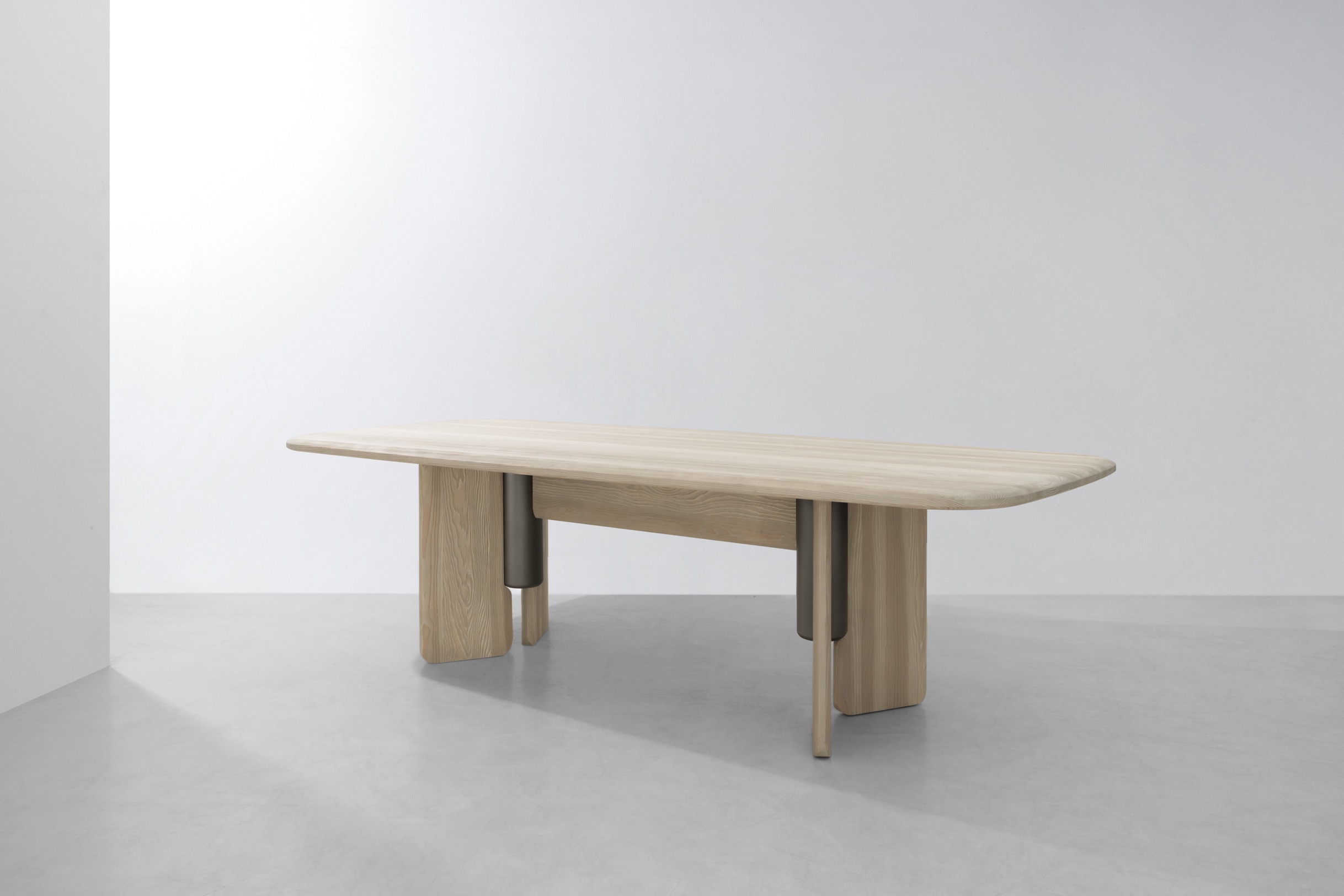 Faifo Rectangular Dining Table