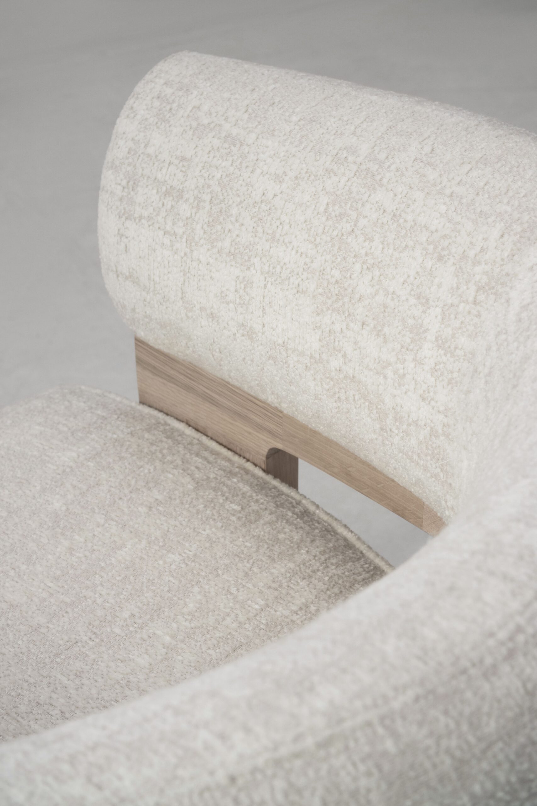 Lola Lounge Chair