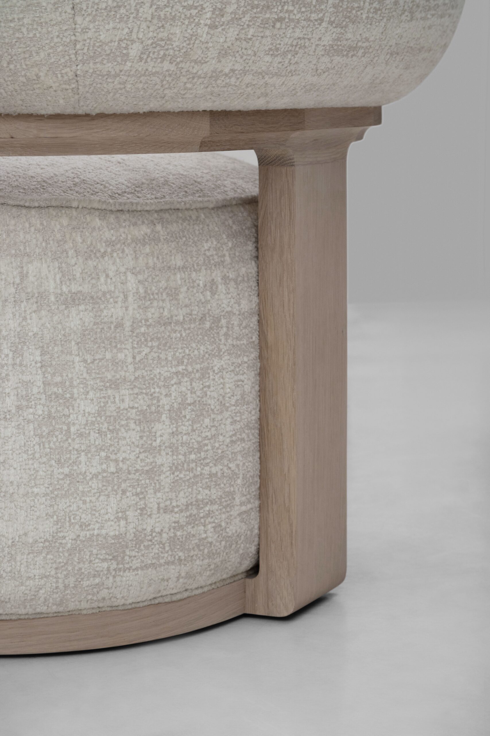 Lola Lounge Chair