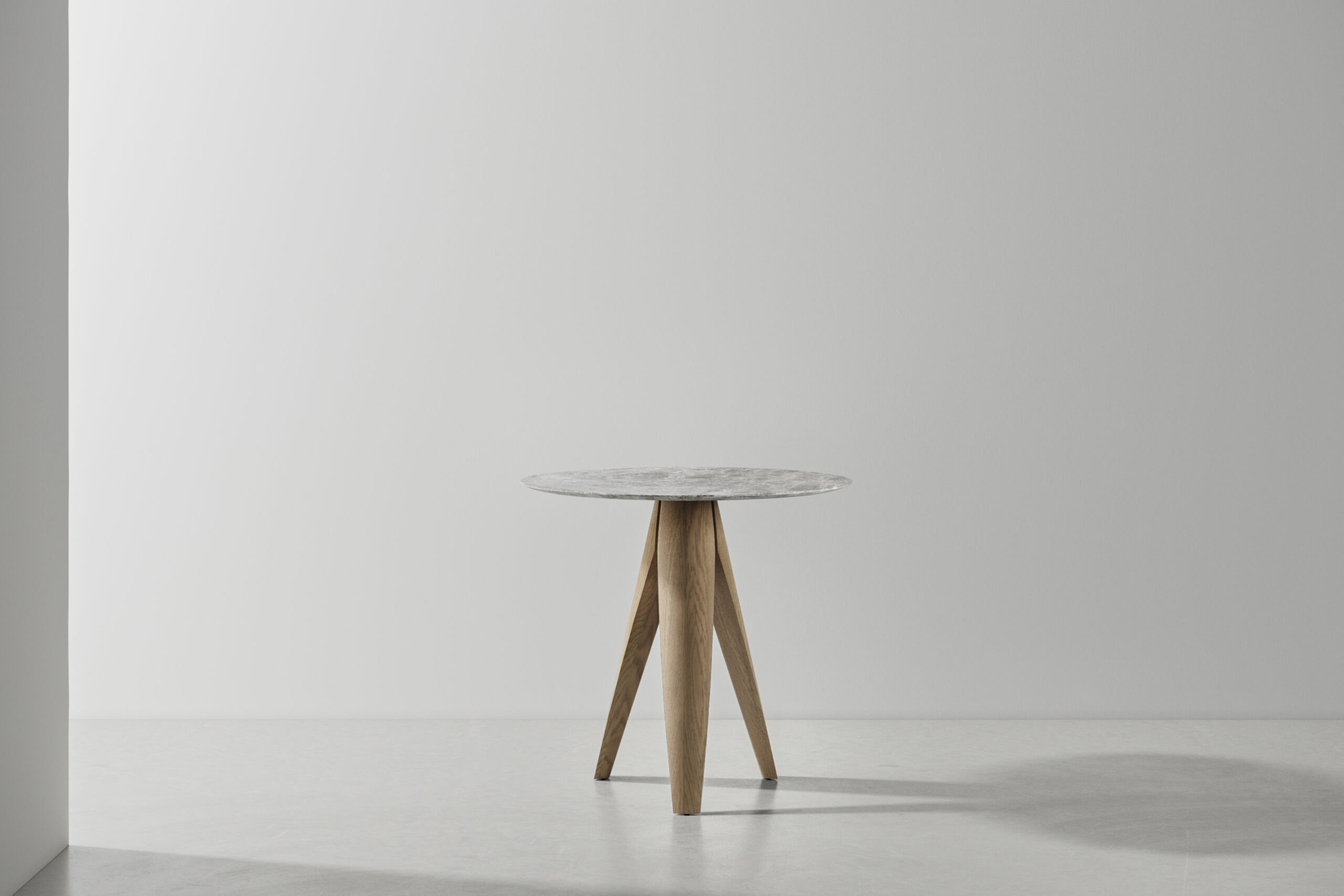 Luna Bistro Table