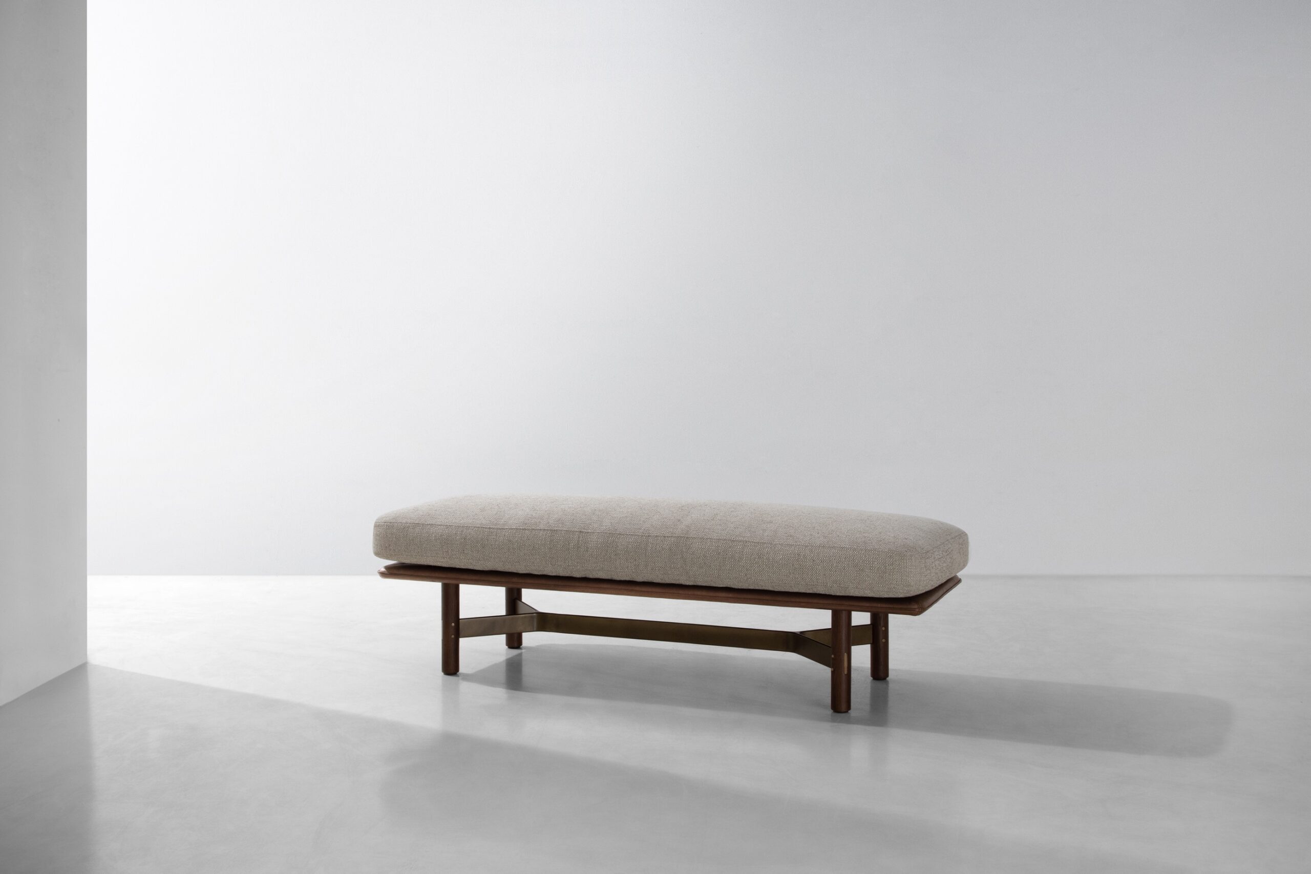 Stilt Bench Medium