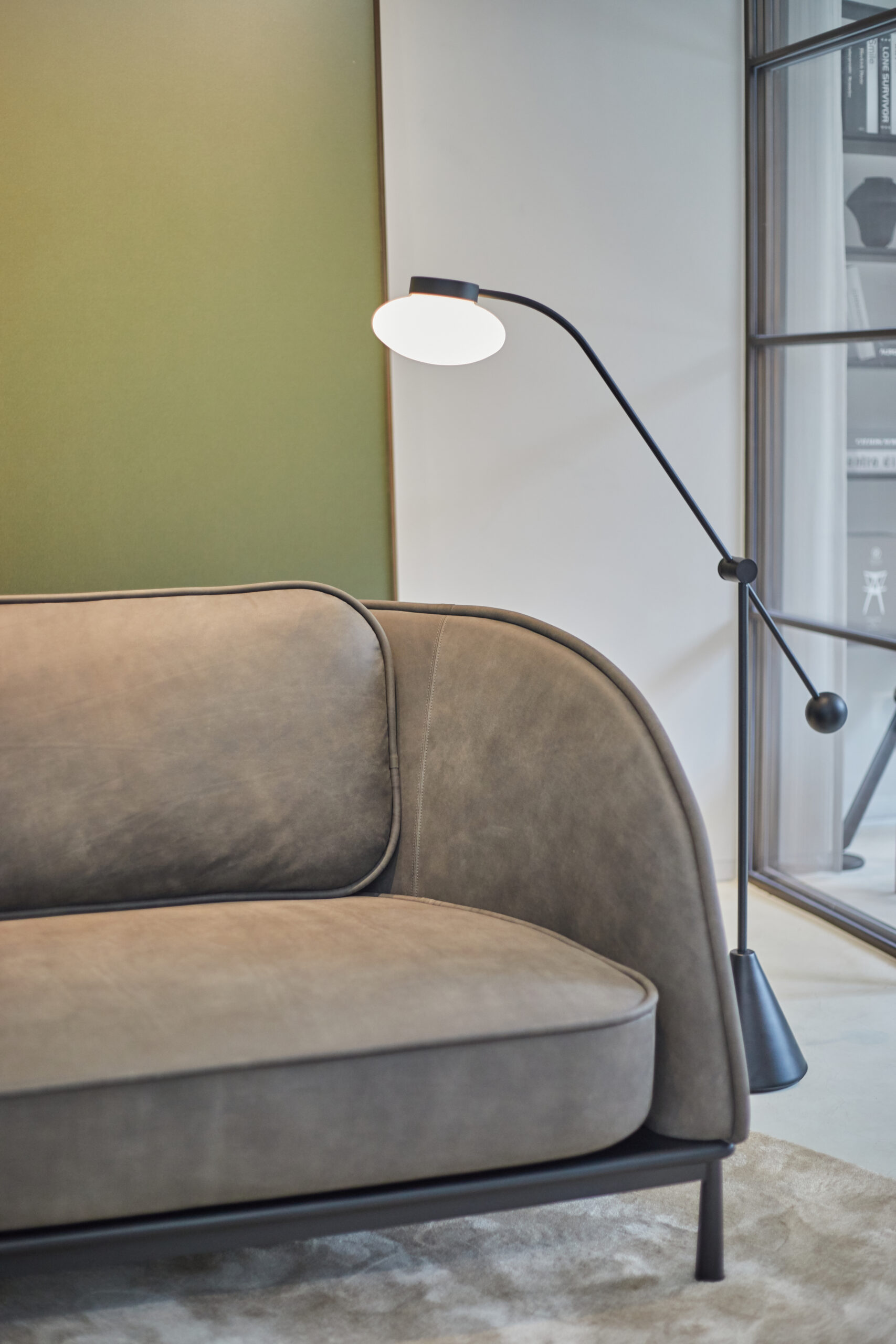 Arc Loveseat